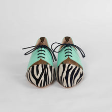 Load image into Gallery viewer, Nomad Genuine Leather Calf Hair Oxford Flat Shoes by Lordess Lordess