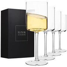 Load image into Gallery viewer, Crystal Square Wine Glasses - Set of 4
